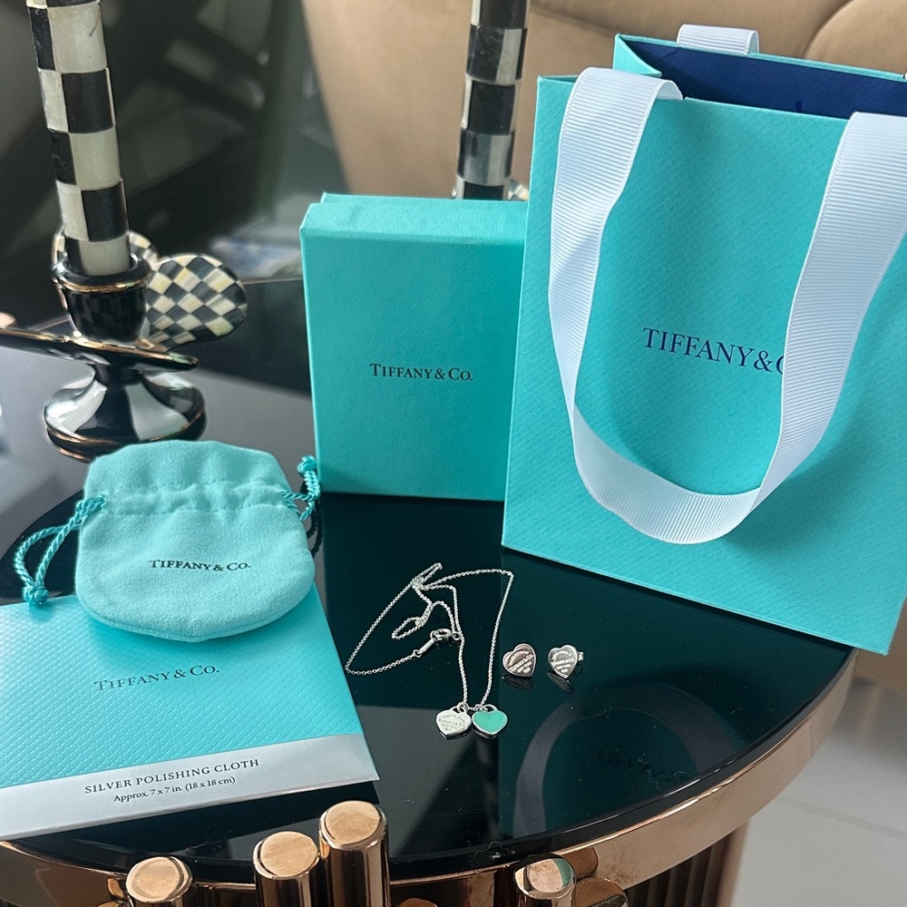Tiffany & Co. Silver Jewelry Set - Aqua